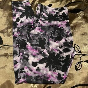 Zyia Watercolor Soft n Snug Leggings